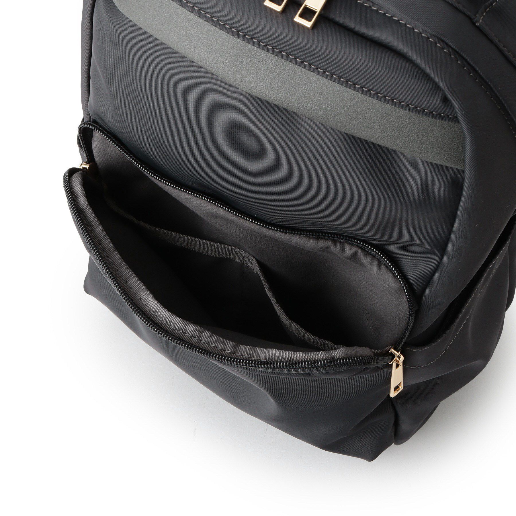 ITS&rsquo;DEMO「撥水13ポケットコンビリュック」|リュック|