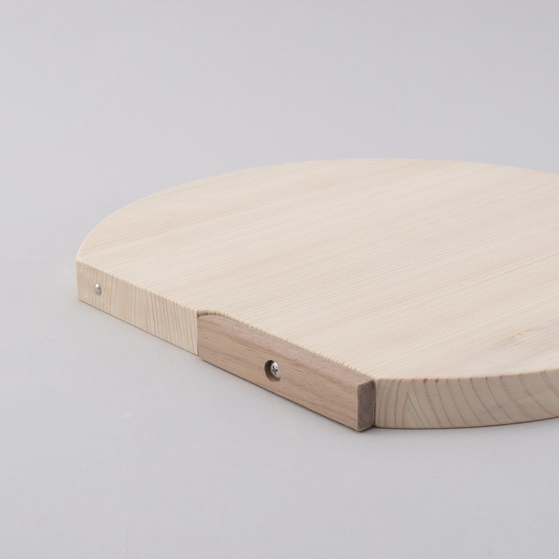 212 KITCHEN STORE「HIDANOKI 立つまるいまな板 M」|食器・キッチングッズ|