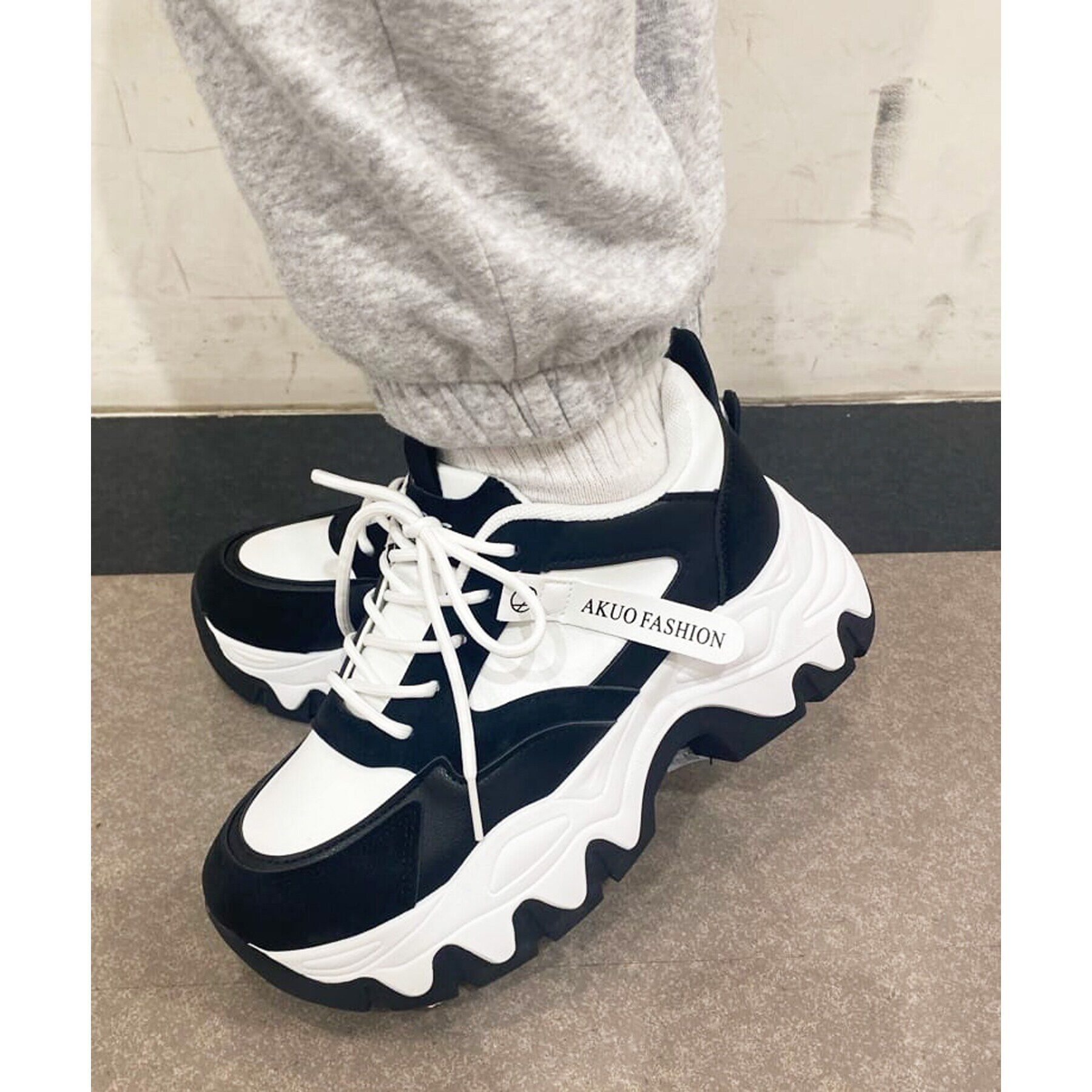 csT&P「厚底凸凹ソールスニーカー」|スニーカー|