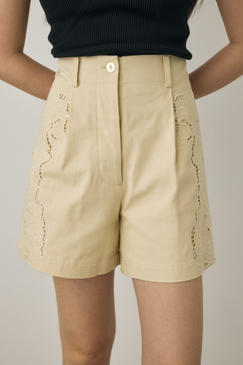 MOUSSY「カットワーク刺繍ショートパンツ　オーガニックコットン使用」|その他|IVOY3