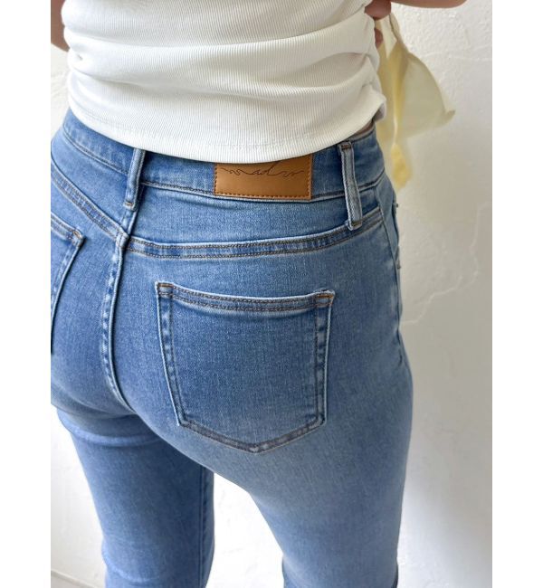 dazzlin「【吉田朱里】メイクアップフレアデニムパンツ」|デニム|