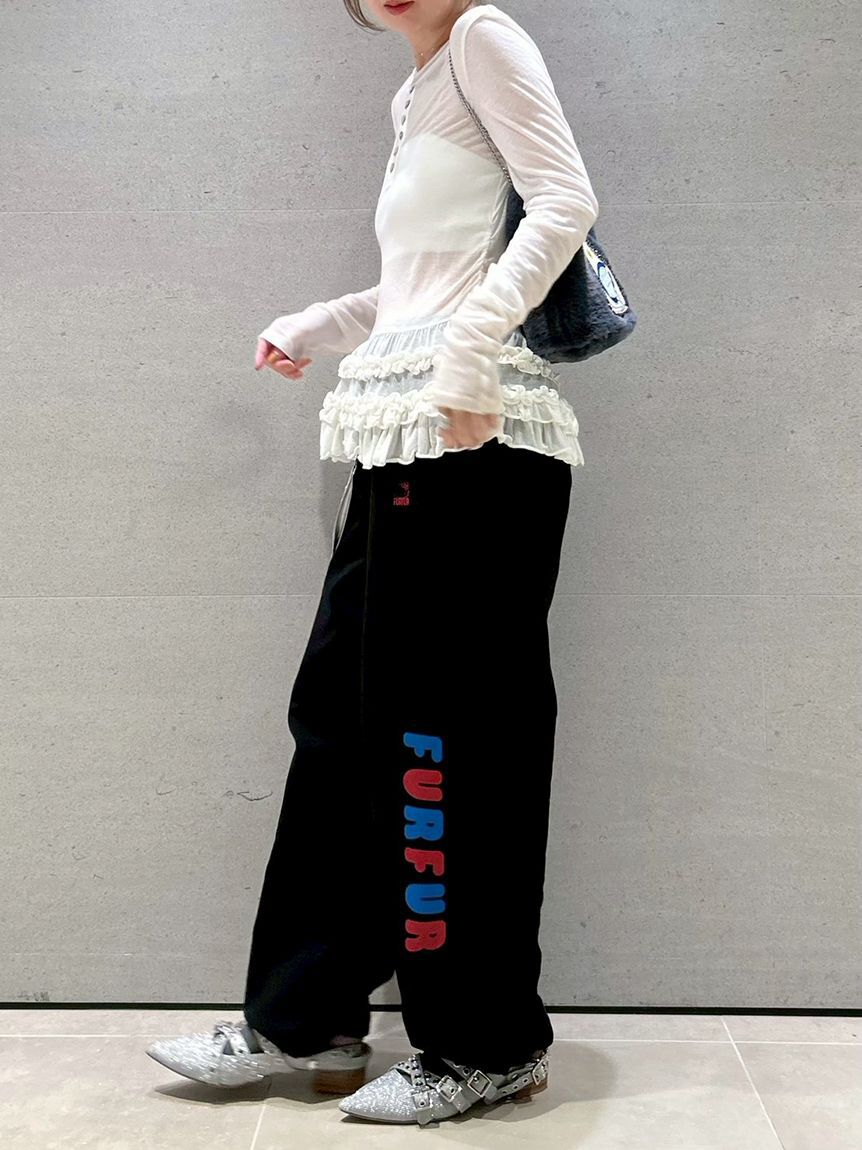 FURFUR「HELLO KITTYスウェットパンツ」|チノ|