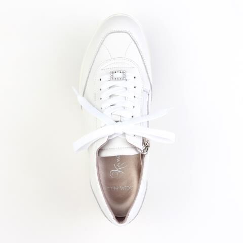 銀座かねまつ「RMWE2503STEWHT 【本革】【防水】【Eウィズ】アクアベルスニーカー」|スニーカー|