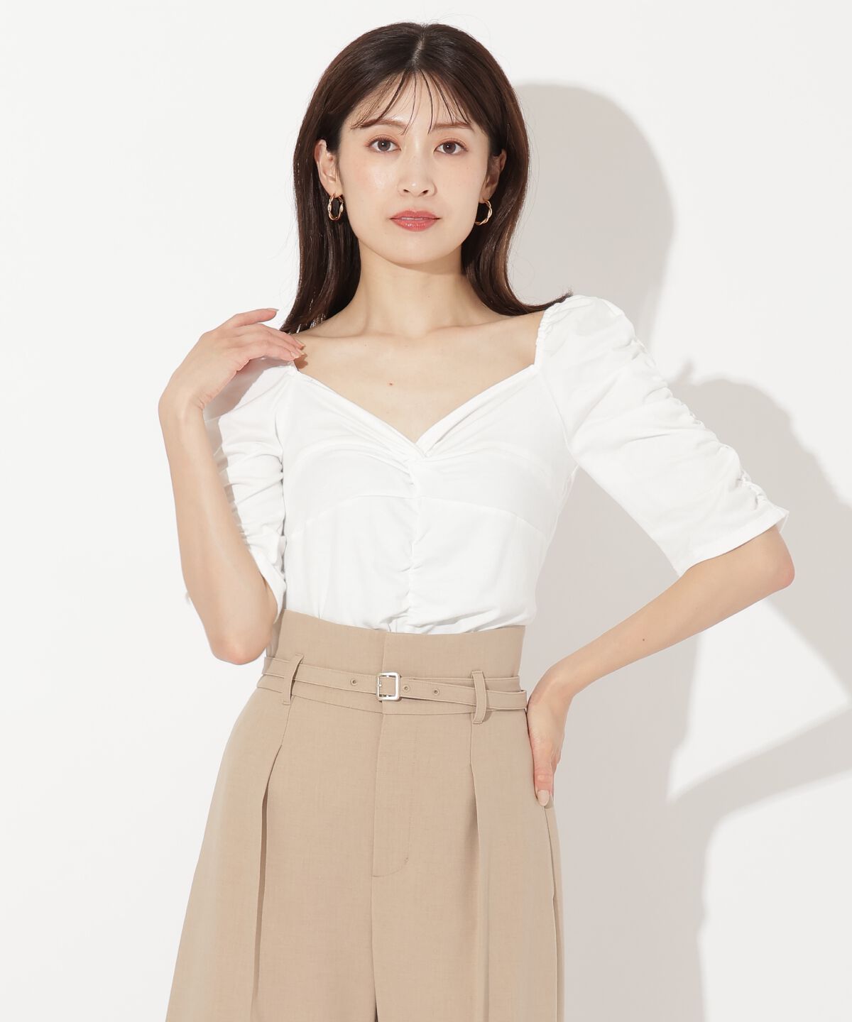 アンドクチュール「フロントクロスギャザーTシャツ」|Tシャツ・カットソー|