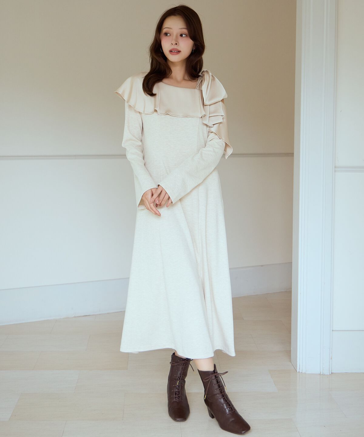 アンドクチュール「ショルダーリボンカットソーワンピース」|ワンピース|