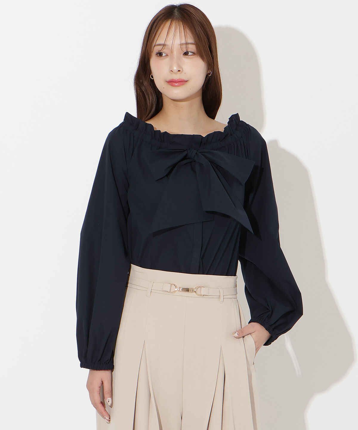 アンドクチュール「ドロストボウタイ2WAYブラウス」|シャツ・ブラウス|