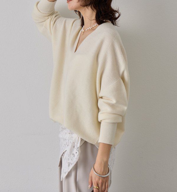  「【リバイバル/新色追加/7色展開】ウール100NEWバックボリュームニット」|ニット・セーター|