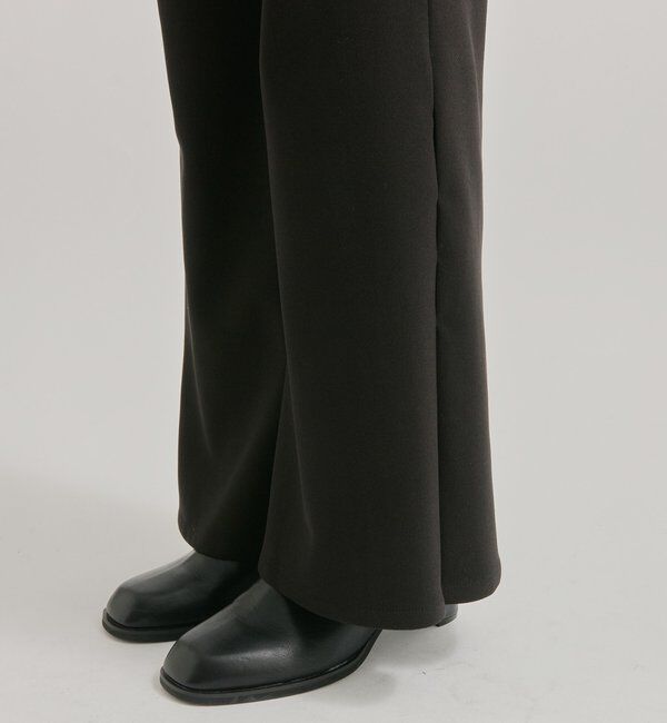  「細身フレアパンツ」|チノ|