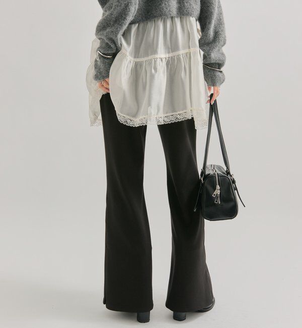  「細身フレアパンツ」|チノ|