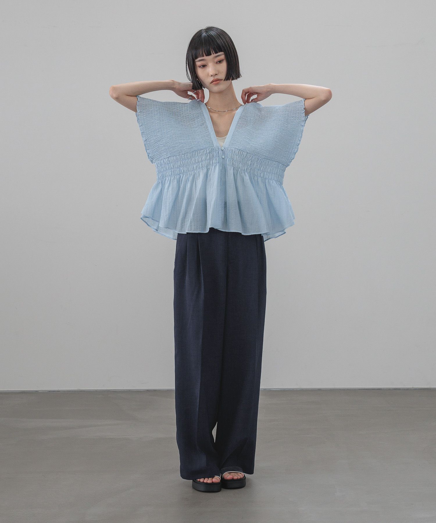 LOWRYS FARM「ヨウリュウシャーリングショートフレンチスリーブ」|シャツ・ブラウス|