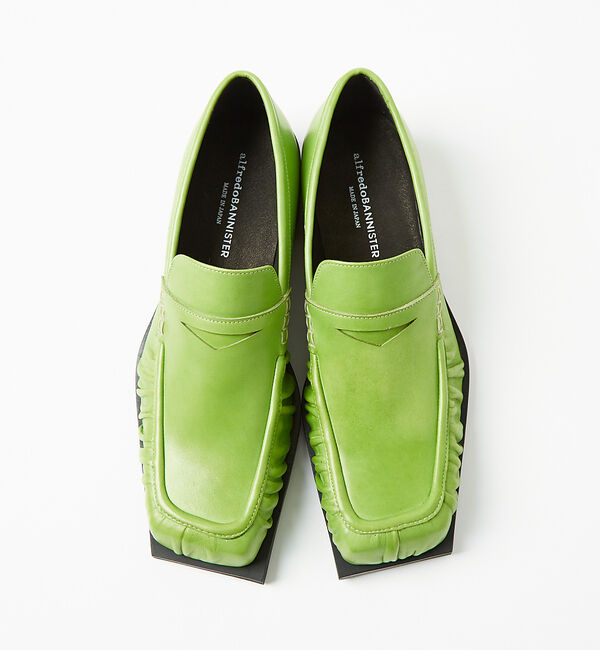 alfredoBANNISTER「オブリークトゥ ギャザー ローファー」|ローファー|