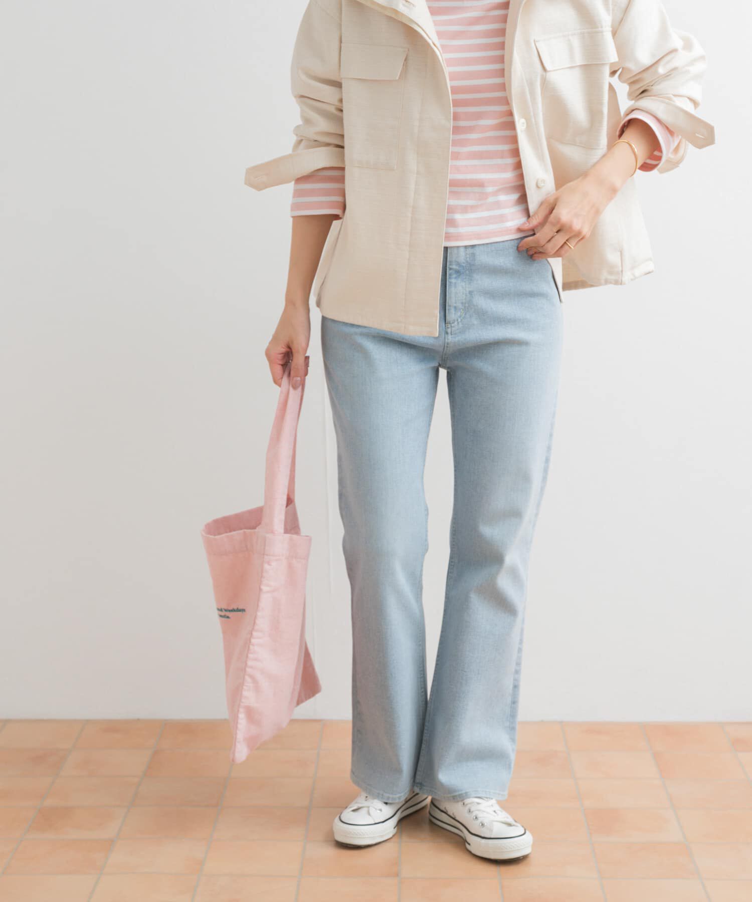 URBAN RESEARCH DOORS「ストレッチフレアデニムパンツ」|デニム|