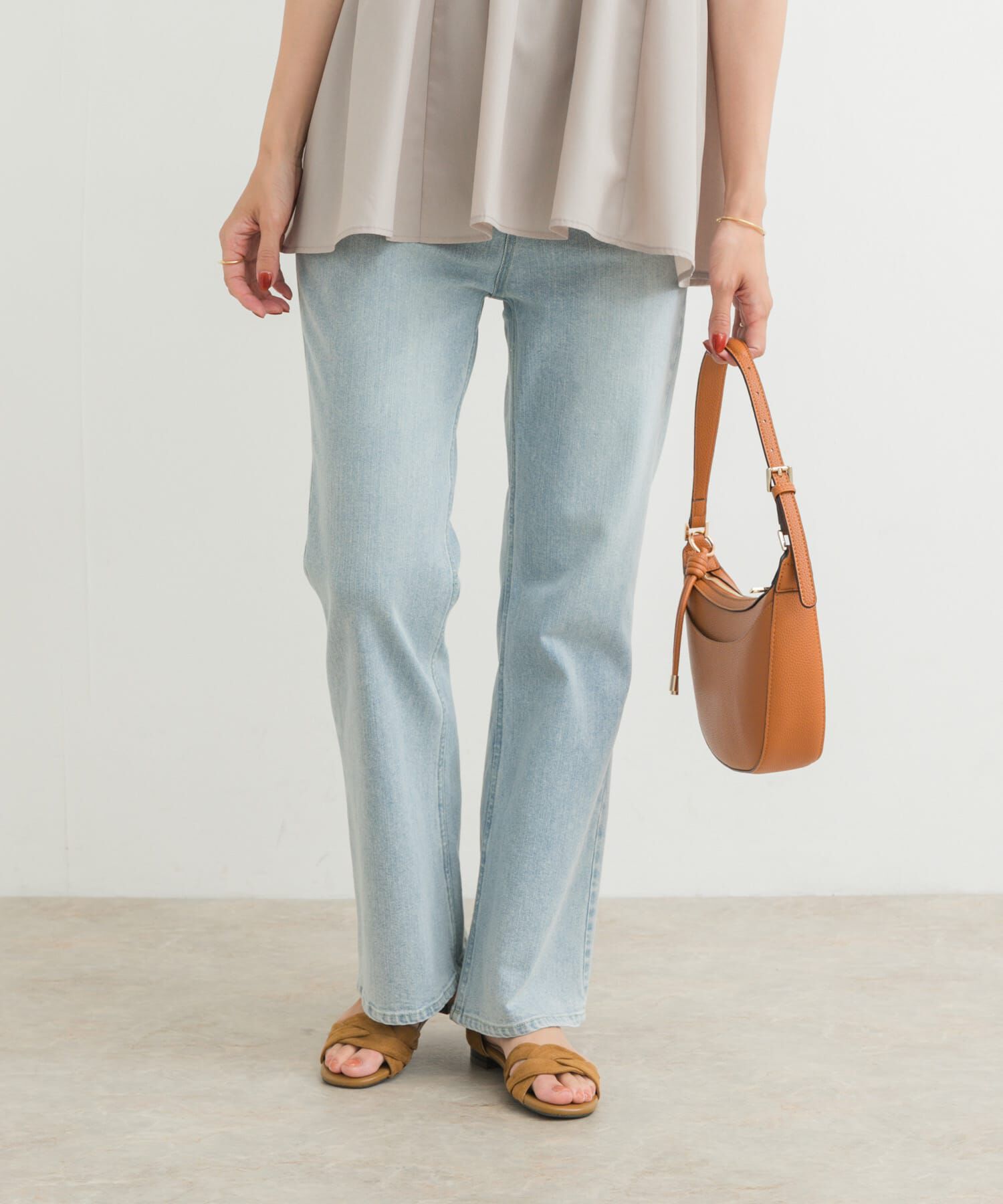 URBAN RESEARCH DOORS「ストレッチフレアデニムパンツ」|デニム|