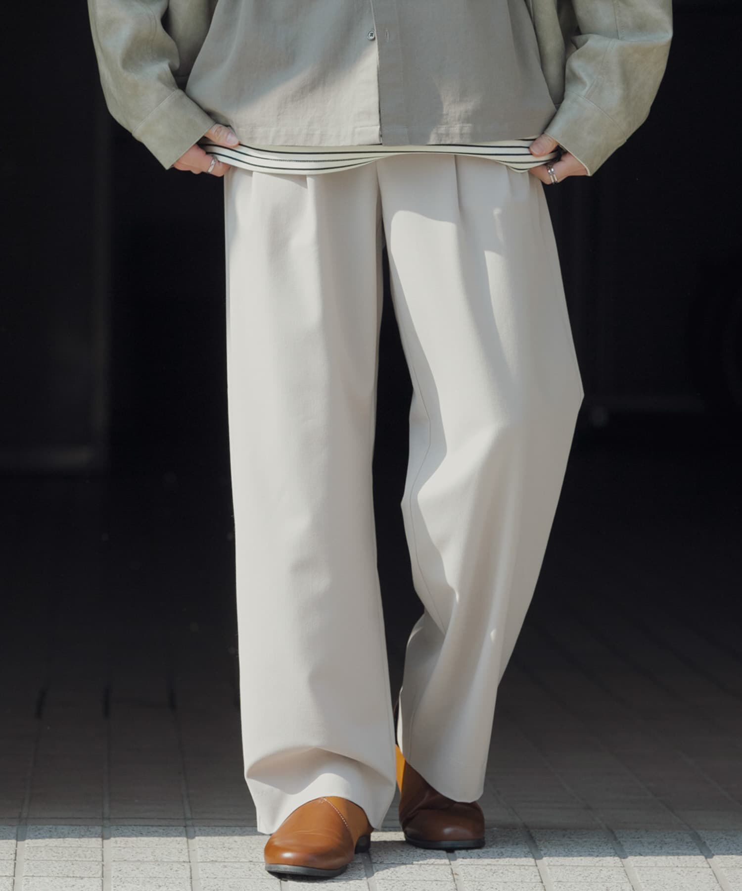 SENSE OF PLACE by URBAN RESEARCH「ダブルタックワイドパンツ」|その他|ライトベージュ