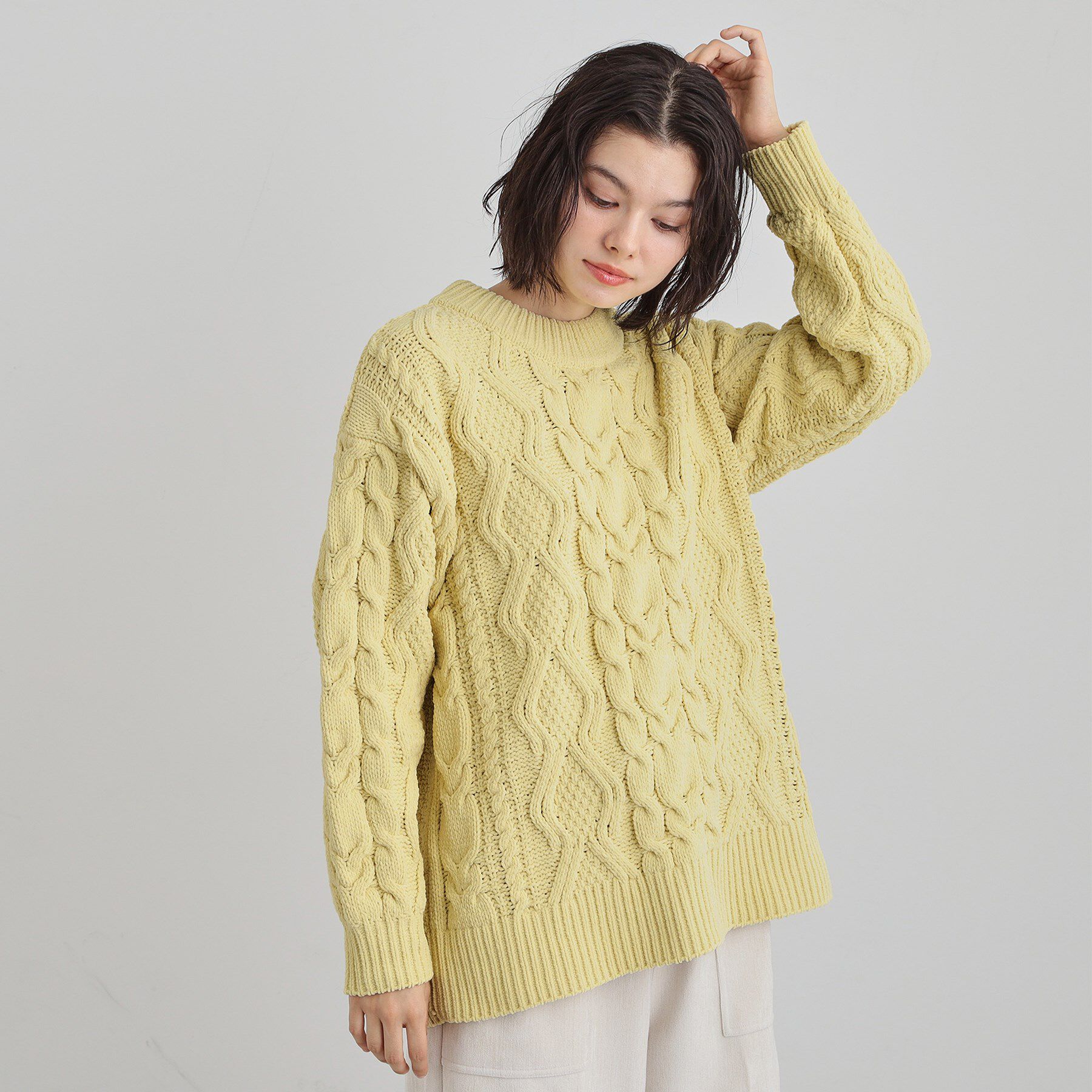 THE SHOP TK「【洗える】冬のコーデを盛り上げる マットモール ケーブルニット」|ニット・セーター|