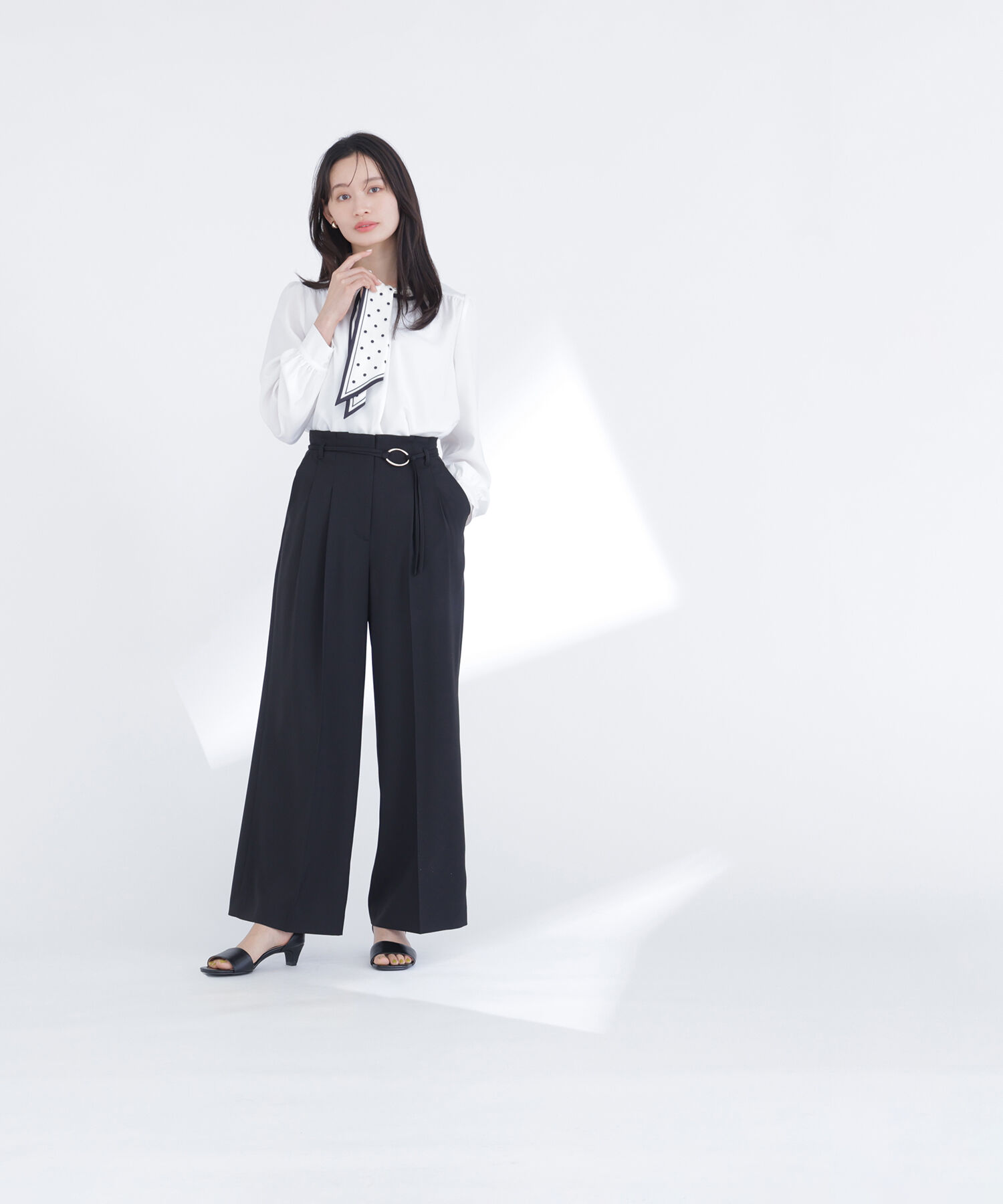  「デザインスカーフ付ブラウス」|シャツ・ブラウス|