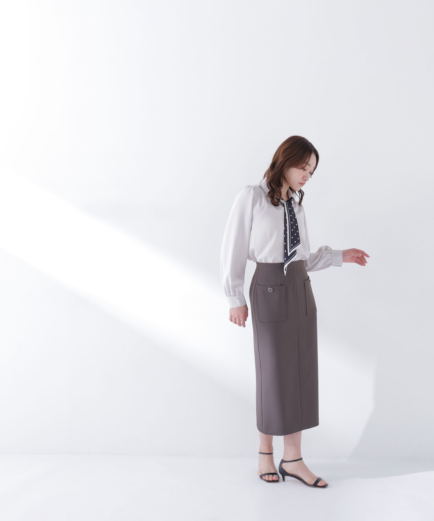  「デザインスカーフ付ブラウス」|シャツ・ブラウス|