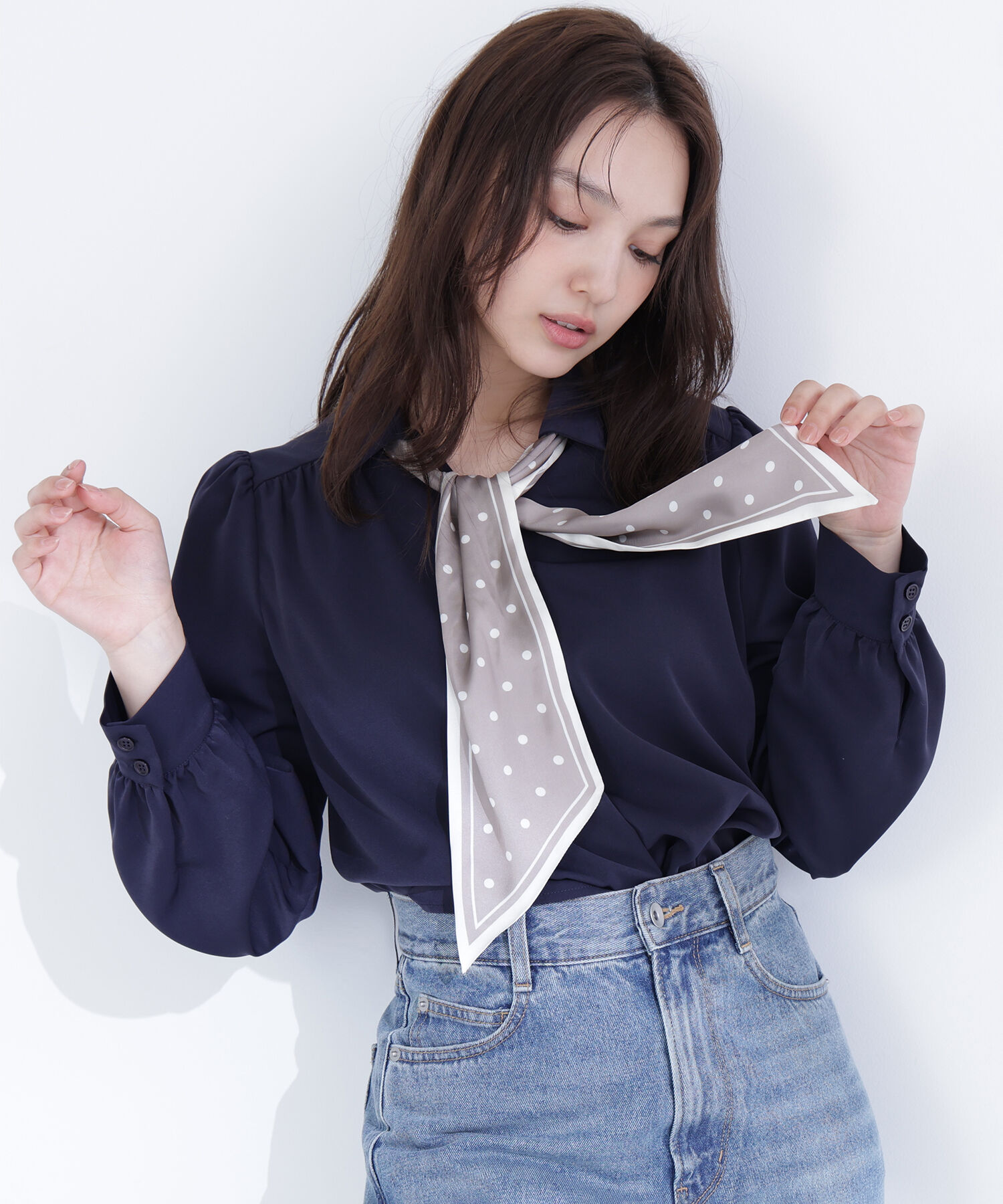  「デザインスカーフ付ブラウス」|シャツ・ブラウス|