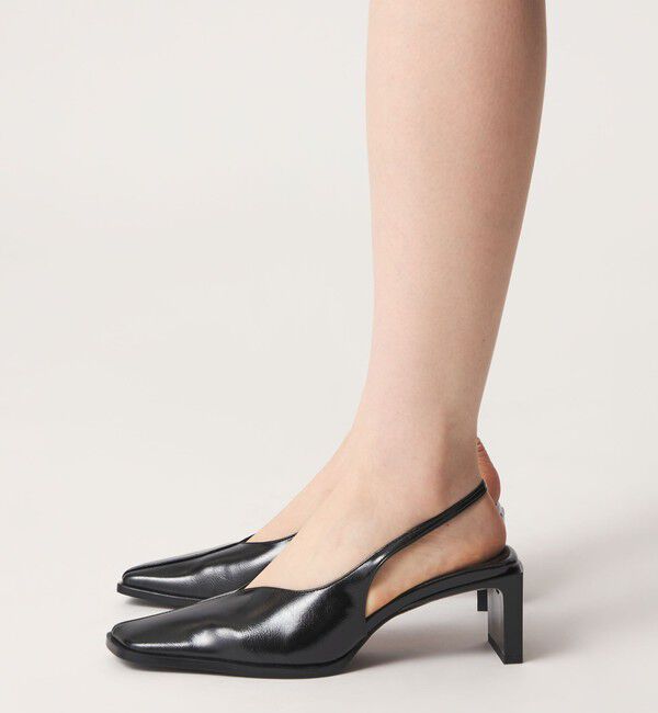 ODETTE E ODILE「＜SY＞ スクエアエッジヒールバックベルト パンプス55&uarr;」|パンプス|