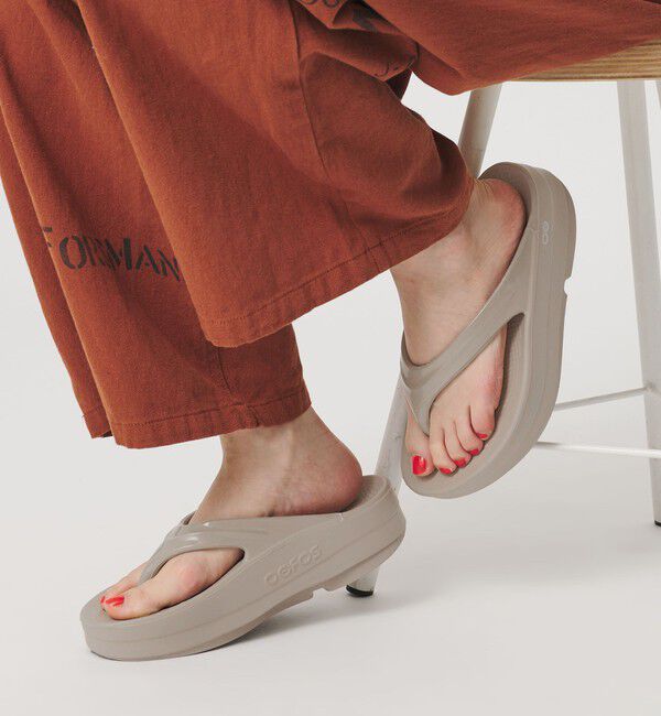 BEAUTY&YOUTH UNITED ARROWS「＜OOFOS＞OOmega サンダル」|サンダル|