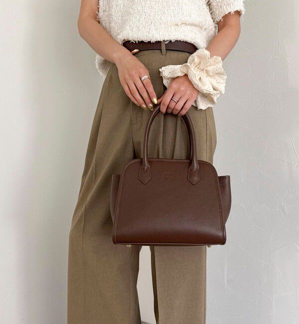 fredy emue「FR台形レザーバッグ」|ショルダー・メッセンジャー|