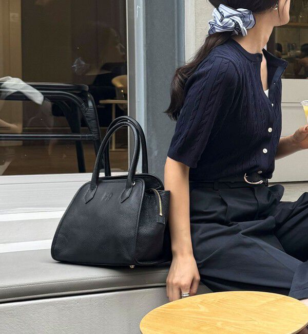 fredy emue「FR台形レザーバッグ」|ショルダー・メッセンジャー|