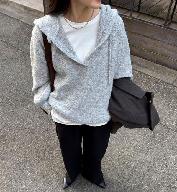 fredy emue「フード付きニットプルオーバー」|ニット・セーター|