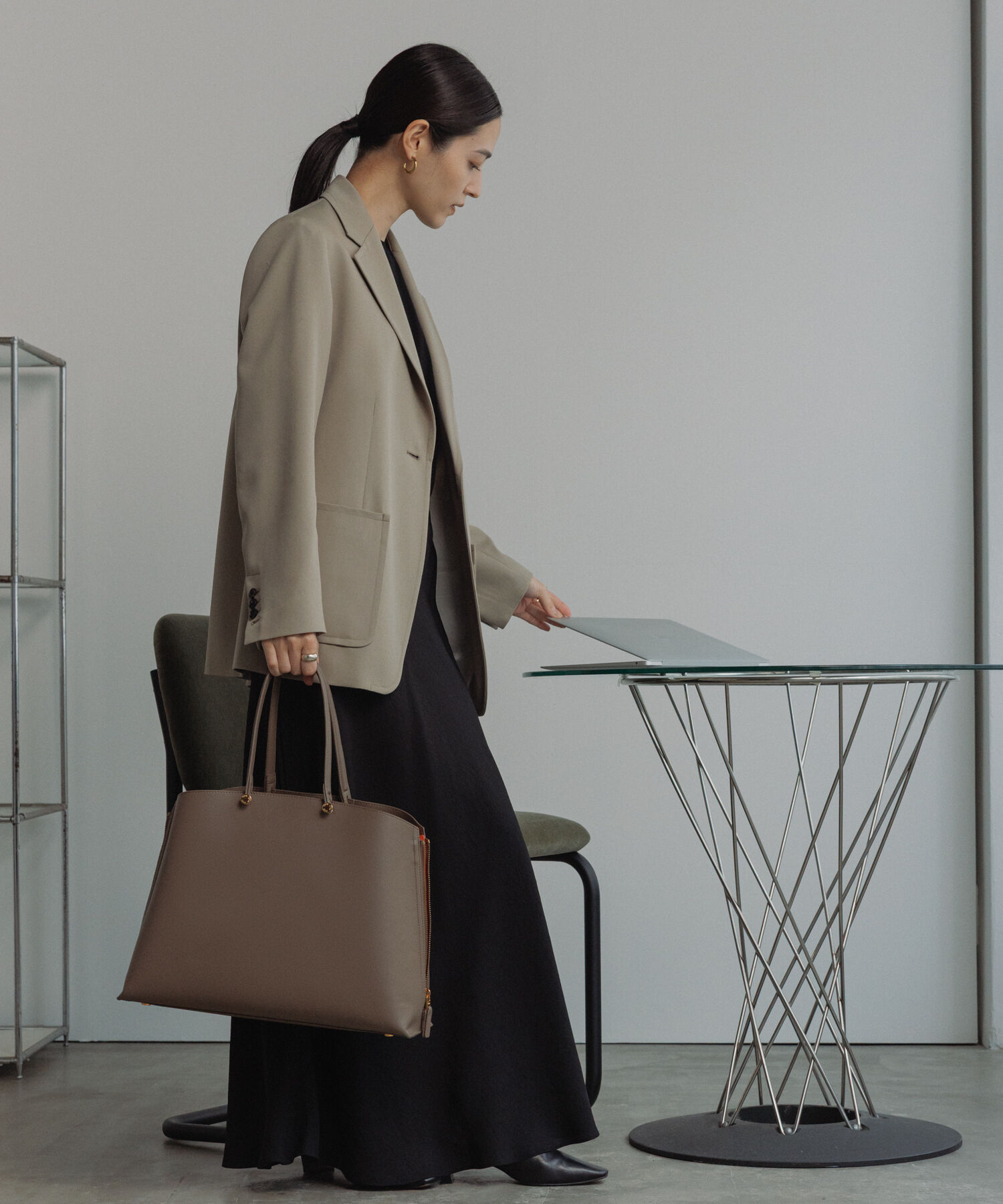 ROPE「【E'POR】Y BAG Medium+【WEB限定/一部店舗限定】【通勤】【A4/PC対応】【25AW】」|ショルダー・メッセンジャー|