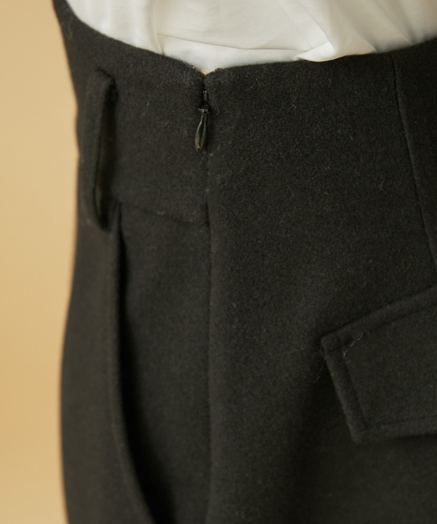 VIS「【STAYC SIEUN / SUMIN着用】【ViVi11月号掲載】ハイウエスト圧縮ショートパンツ」|スラックス|