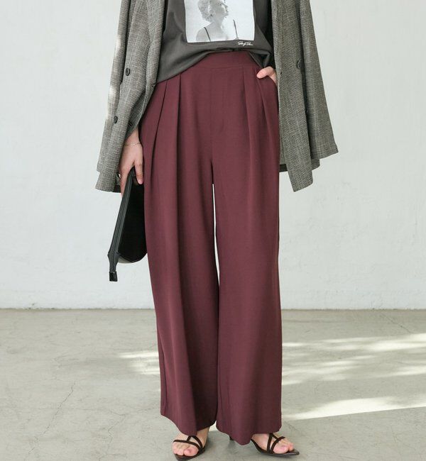  「【ウォッシャブル】【シーズンレスで使える】タックワイドスラックス」|チノ|