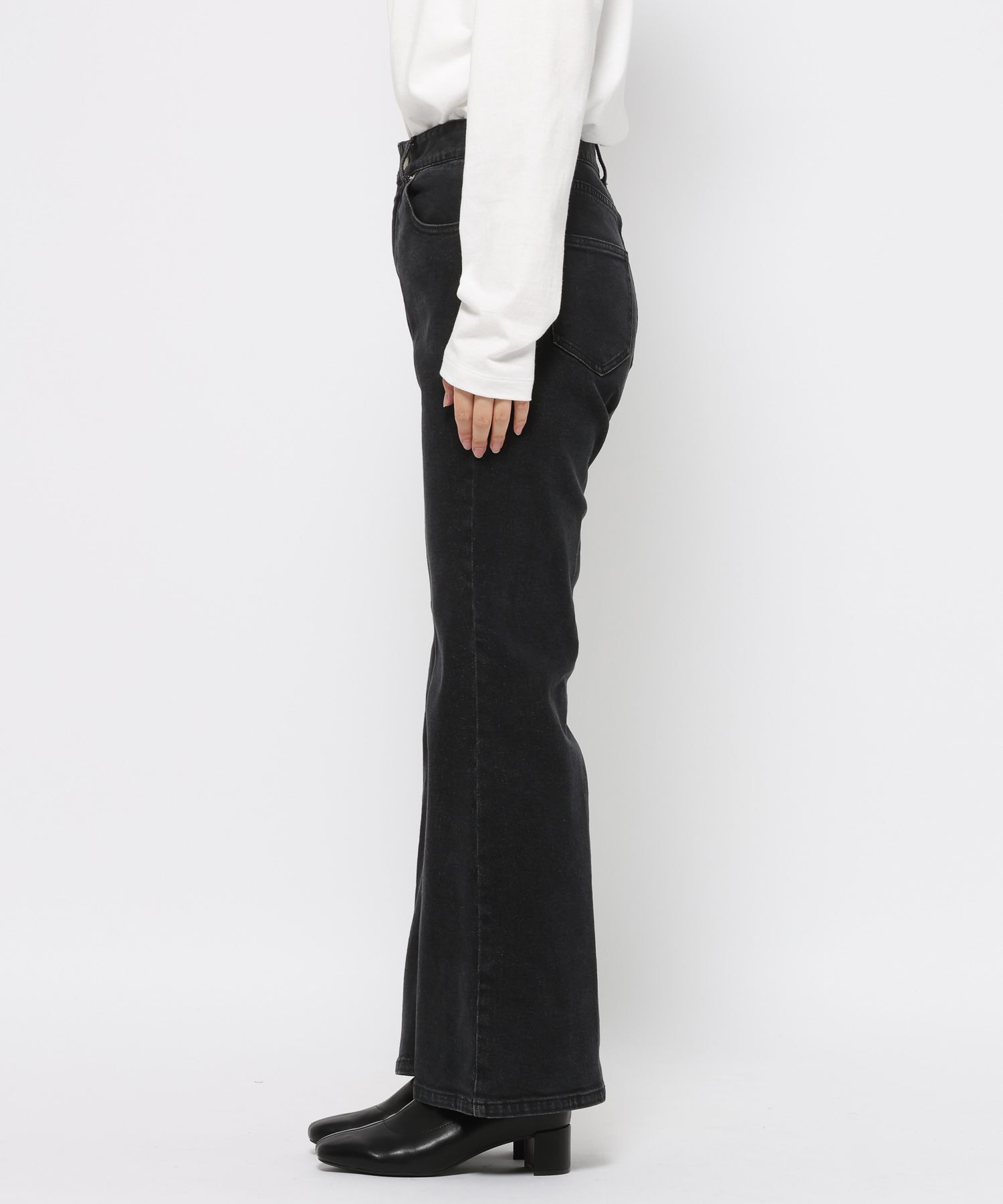 LOWRYS FARM「ストレッチデニムフレアパンツ」|デニム|