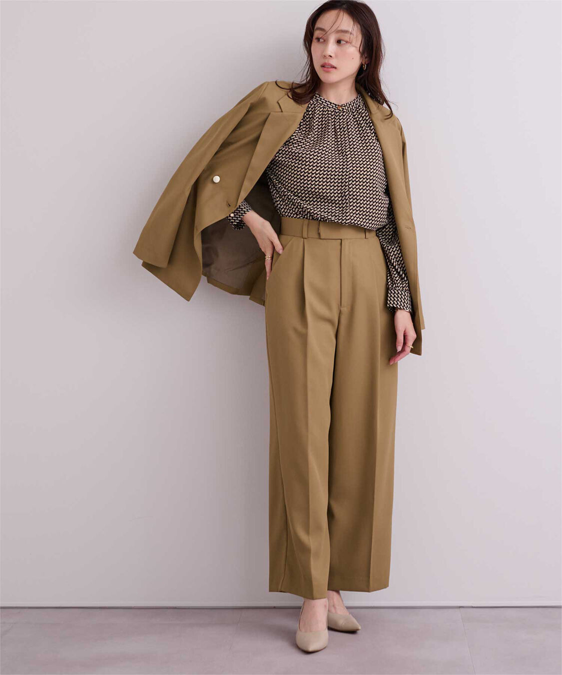 ur's「テーラードダブルブレストジャケット」|テーラードジャケット|