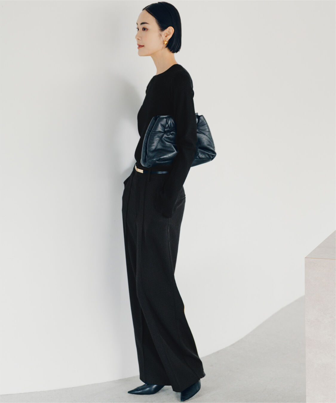 ur's「【小林有里さんコラボアイテム】ピンタックセンタープレスワイドパンツ」|スラックス|