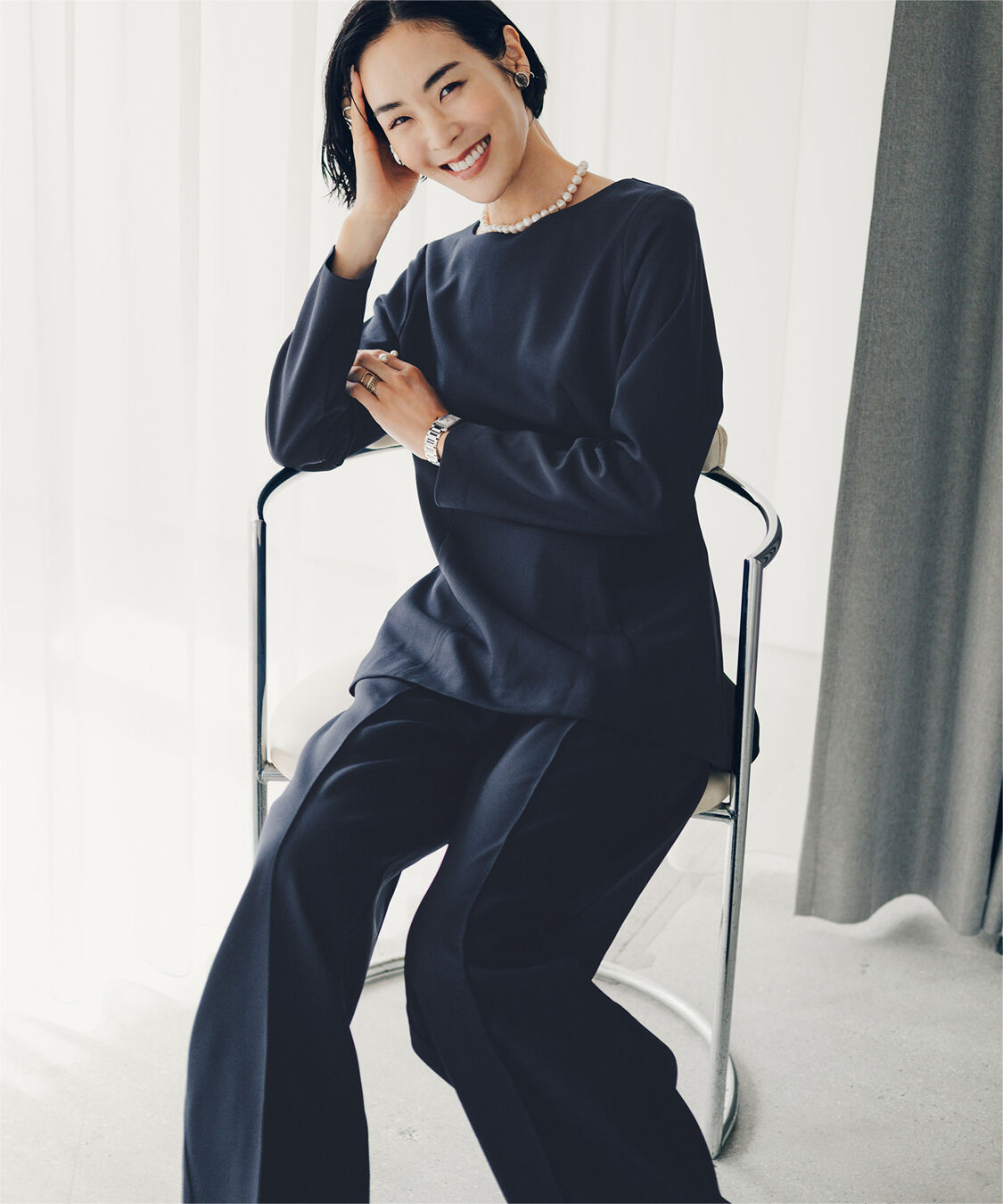 ur's「【小林有里さんコラボアイテム】ピンタックセンタープレスワイドパンツ」|スラックス|