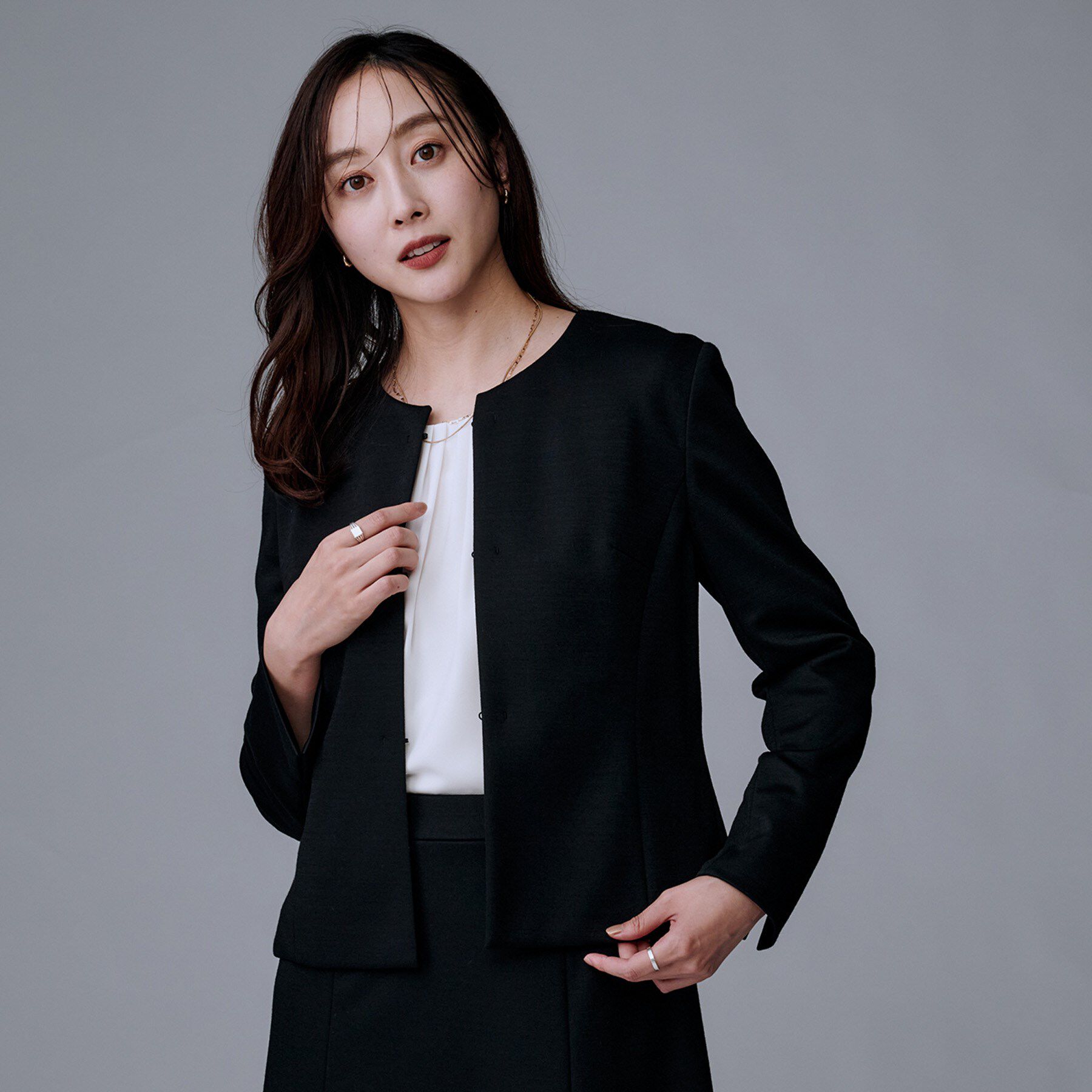 UNTITLED「【洗えるスーツ/ストレッチ】ウール混ジャージ ノーカラージャケット」|ノーカラージャケット|ブラック(019)