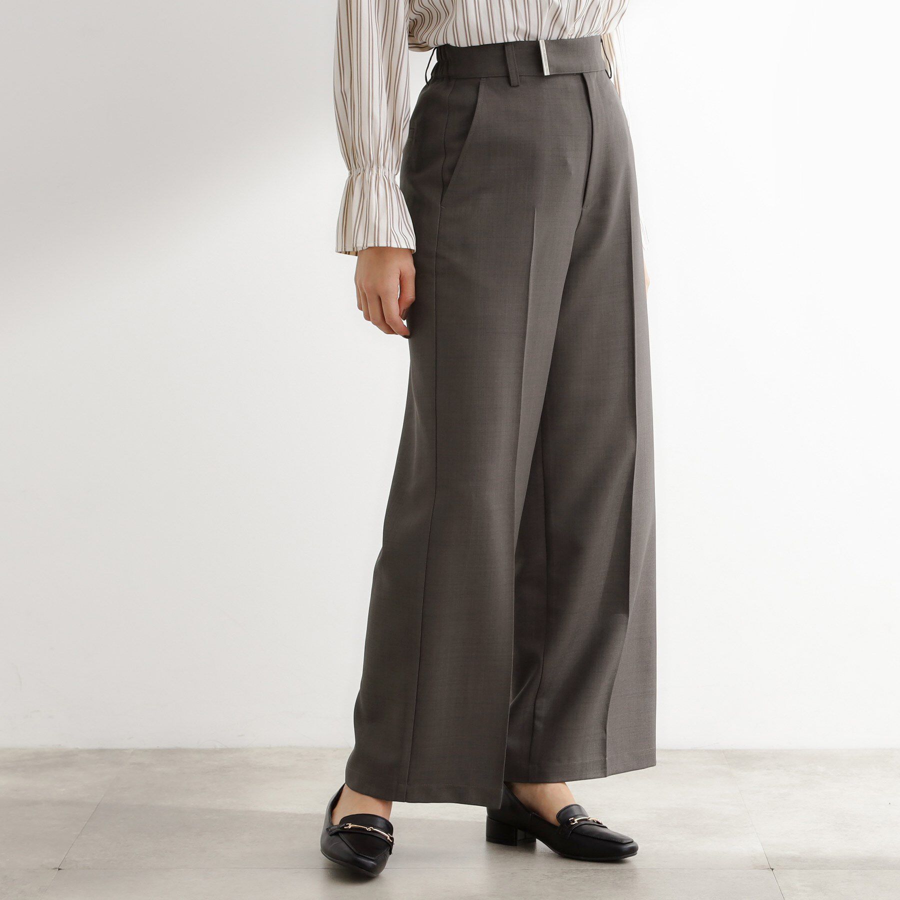 grove「【カセット服】洗えるストレートワイドパンツ」|その他|