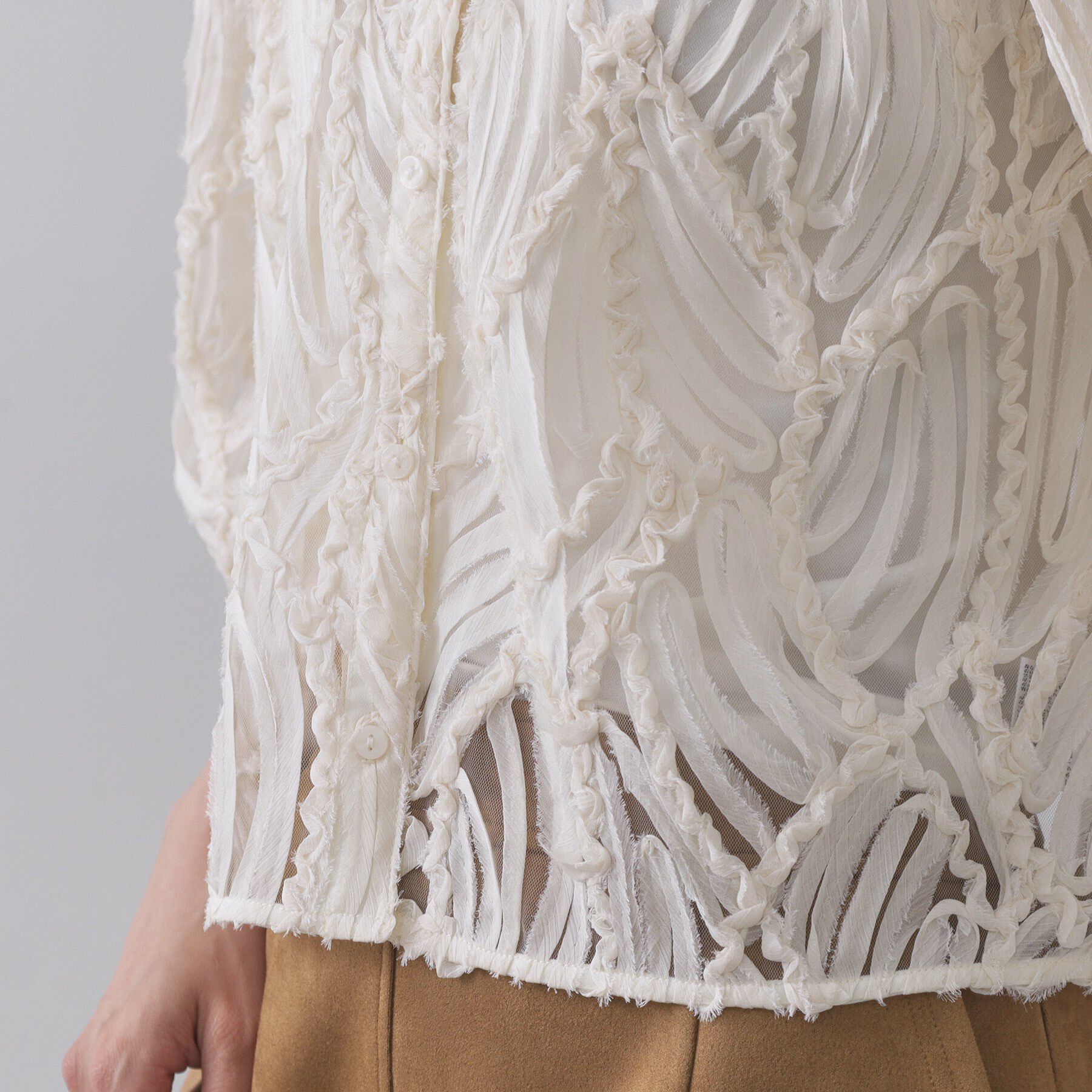 OPAQUE.CLIP「シアー刺繍レース前開きブラウス【洗濯機洗い可】」|シャツ・ブラウス|