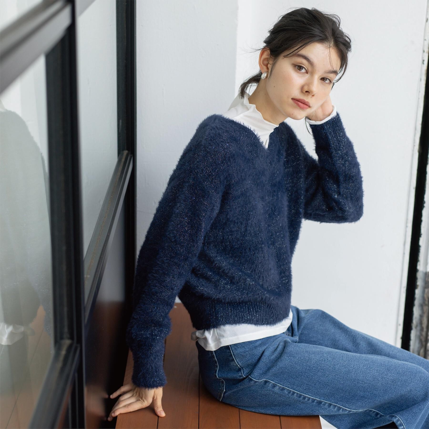 OPAQUE.CLIP「スパンコールフェザーVネックニット【洗濯機OK】」|ニット・セーター|