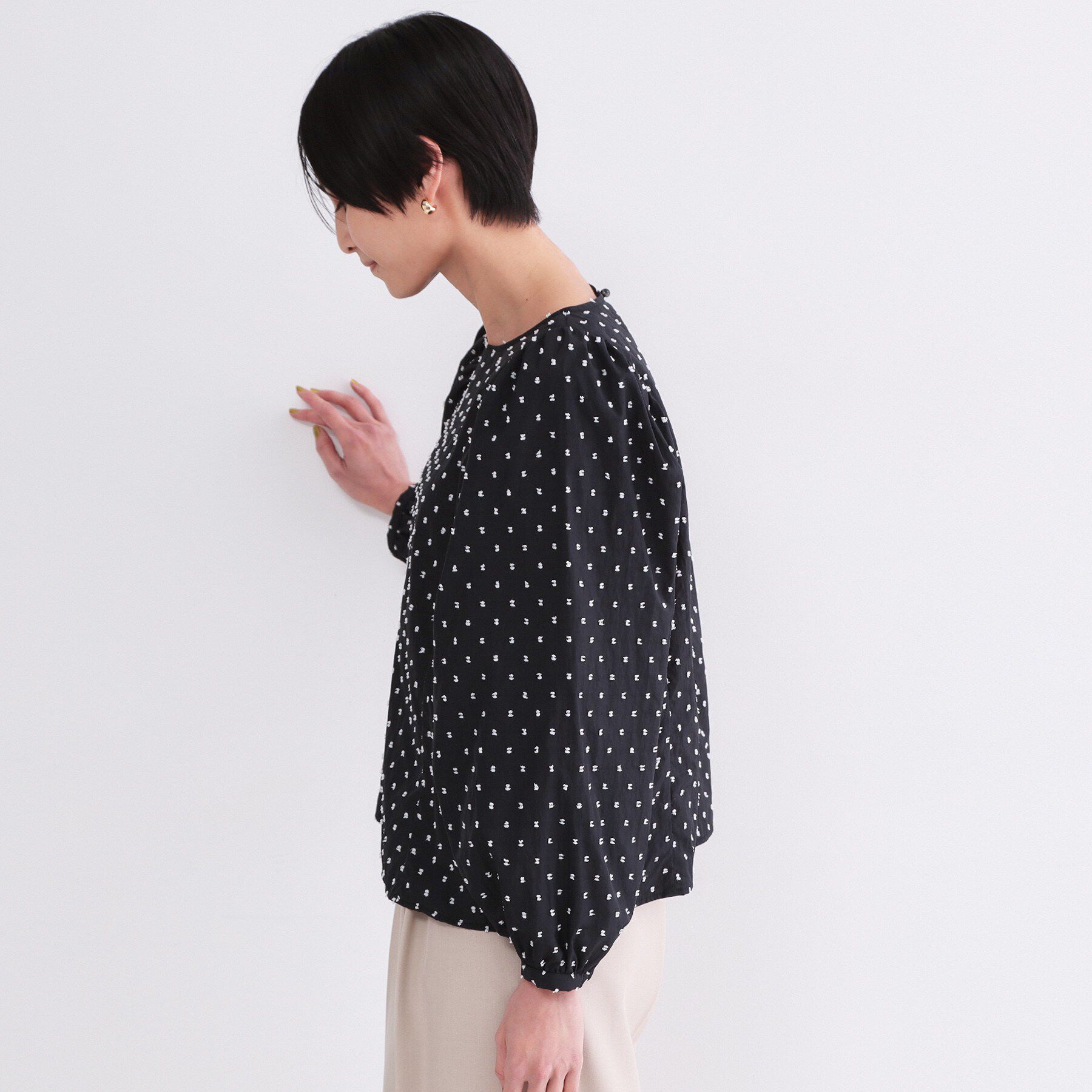 OPAQUE.CLIP「ドビードットパフスリーブブラウス【洗濯機OK】」|シャツ・ブラウス|