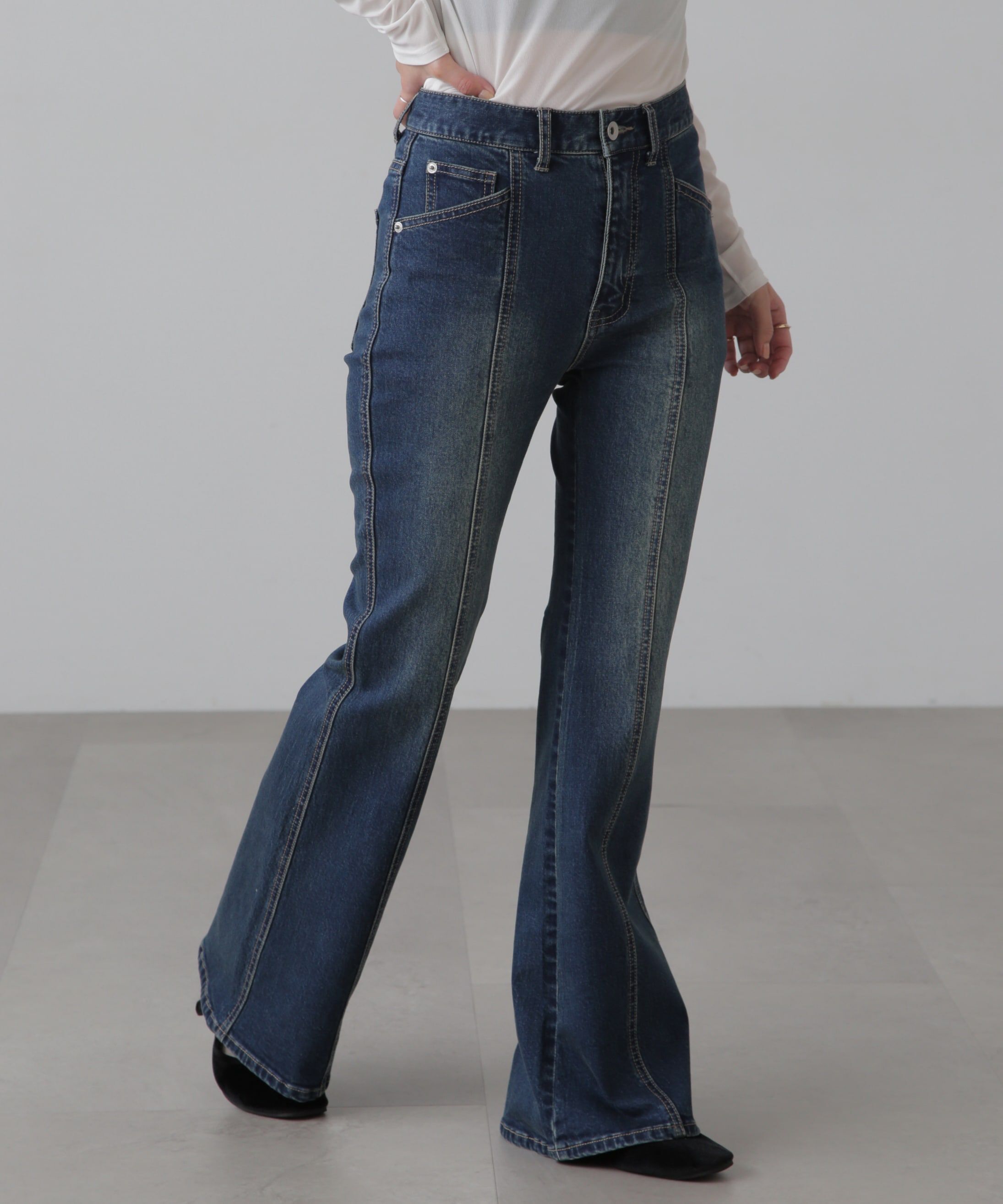  「[低身長サイズ/Sシリーズ]フロントシームフレアストレッチデニムパンツ」|その他|