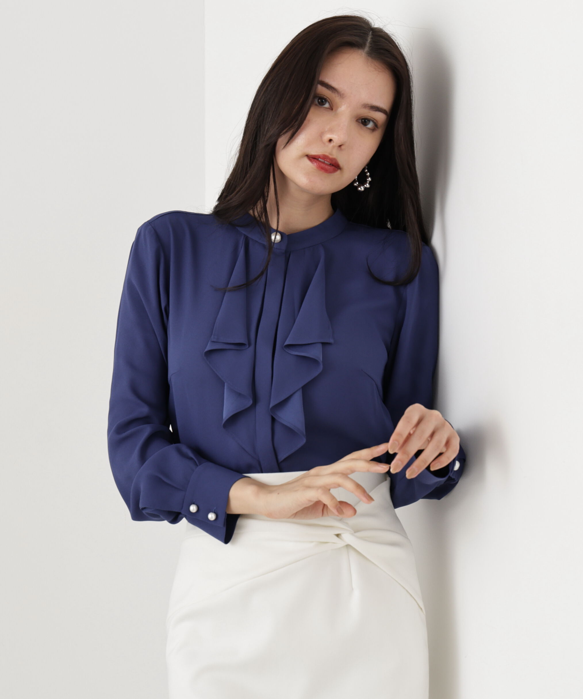  「◆フロントラッフルパール釦ブラウス」|シャツ・ブラウス|