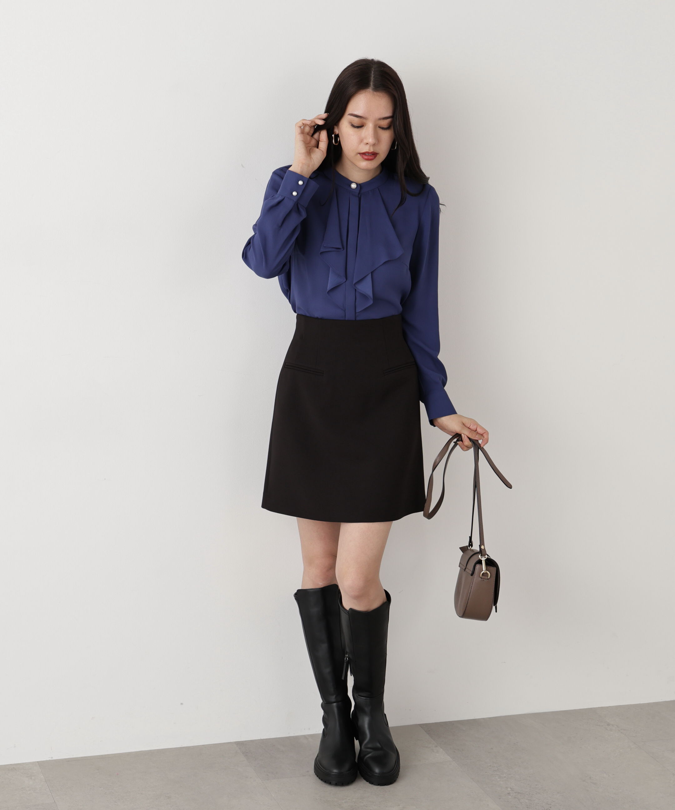  「◆フロントラッフルパール釦ブラウス」|シャツ・ブラウス|