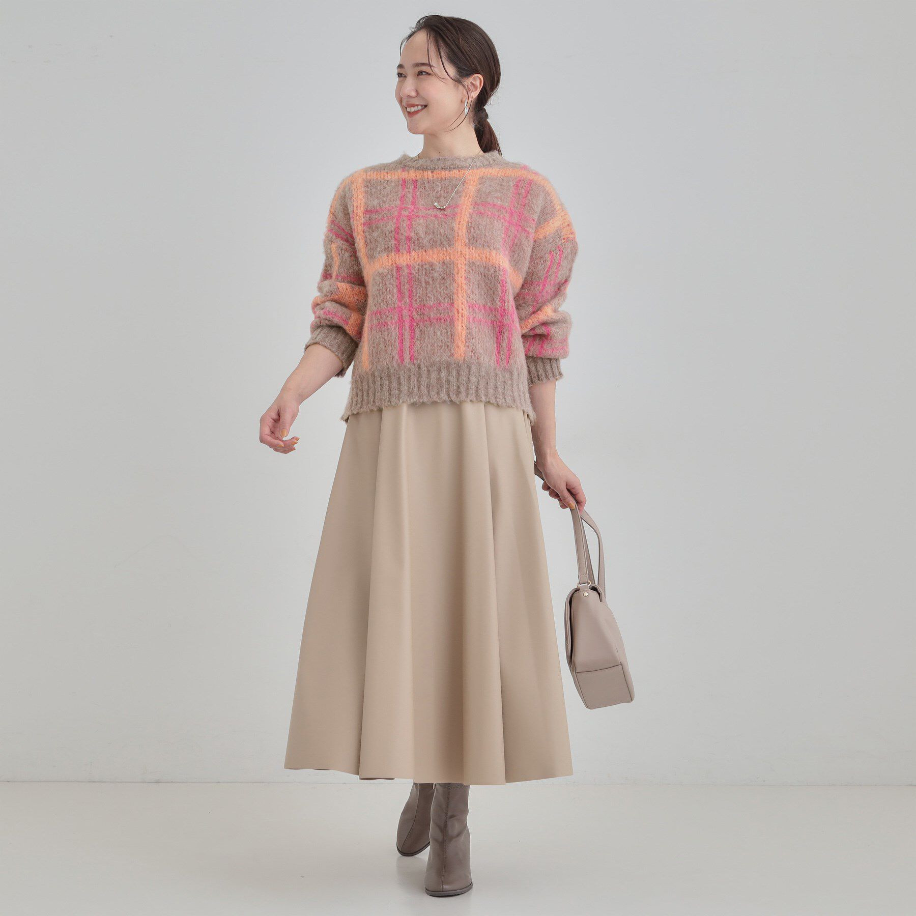 SHOO･LA･RUE「【S-LL】女性らしさ漂う ふわふわチェック柄ニット」|ニット・セーター|