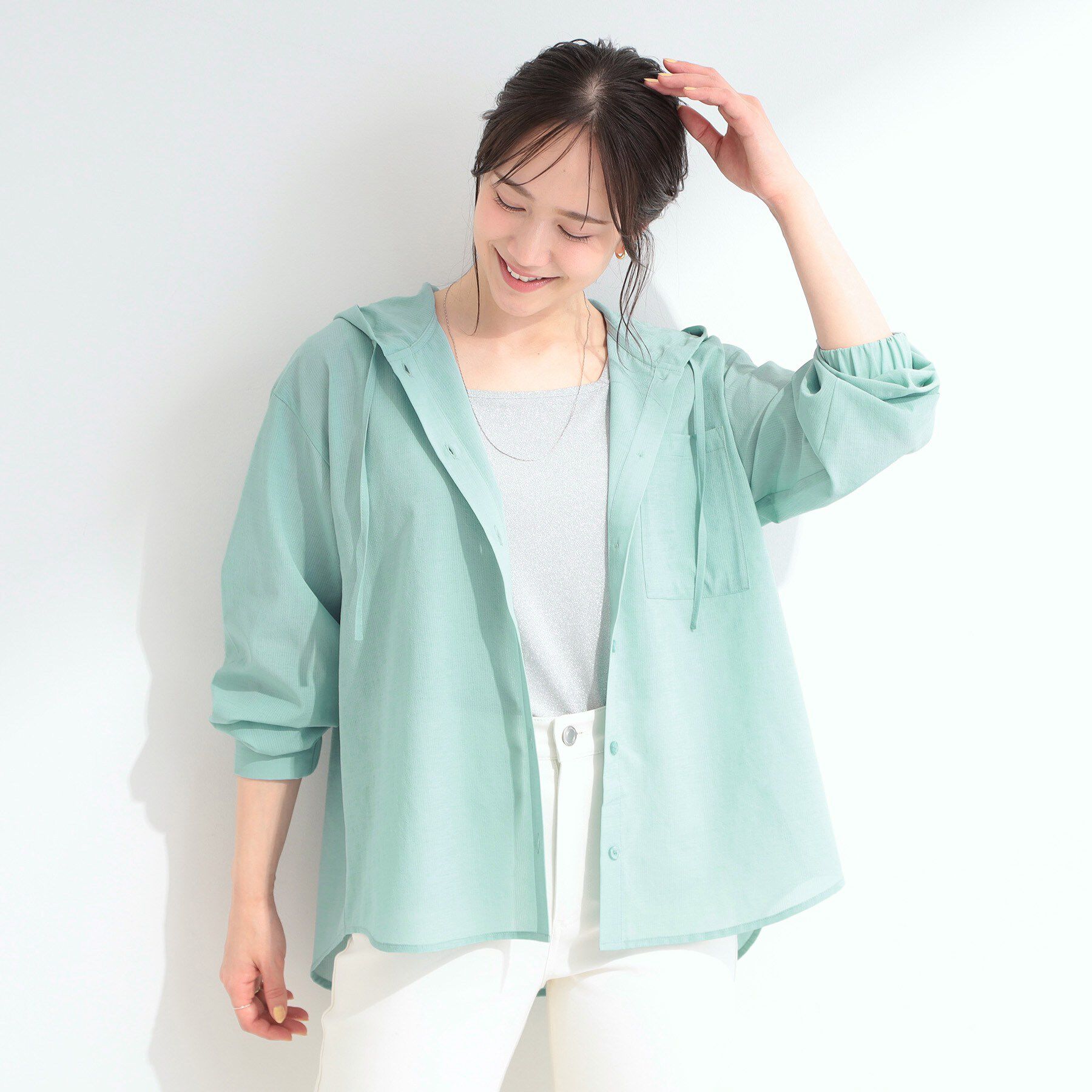 SHOO･LA･RUE「【さらり快適/洗濯機可/S-LL】紫外線対策にも ライトな着心地 シャツパーカ」|シャツ・ブラウス|