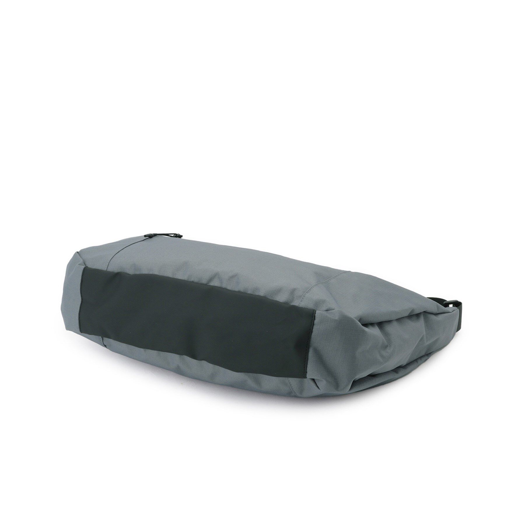 Dessin「【ユニセックス/A4収納可/多ポケット】リップストップハーフムーンショルダーバッグ」|ショルダー・メッセンジャー|