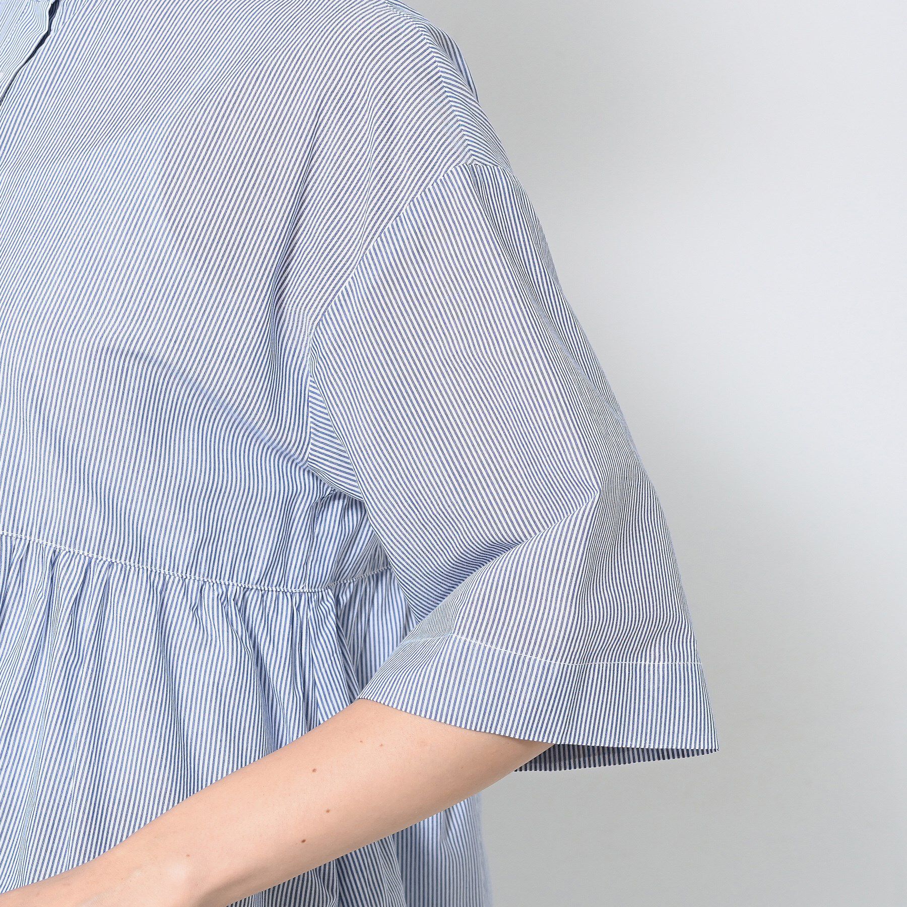 Dessin「【洗える／体型カバー】バンドカラーペプラムブラウス」|シャツ・ブラウス|