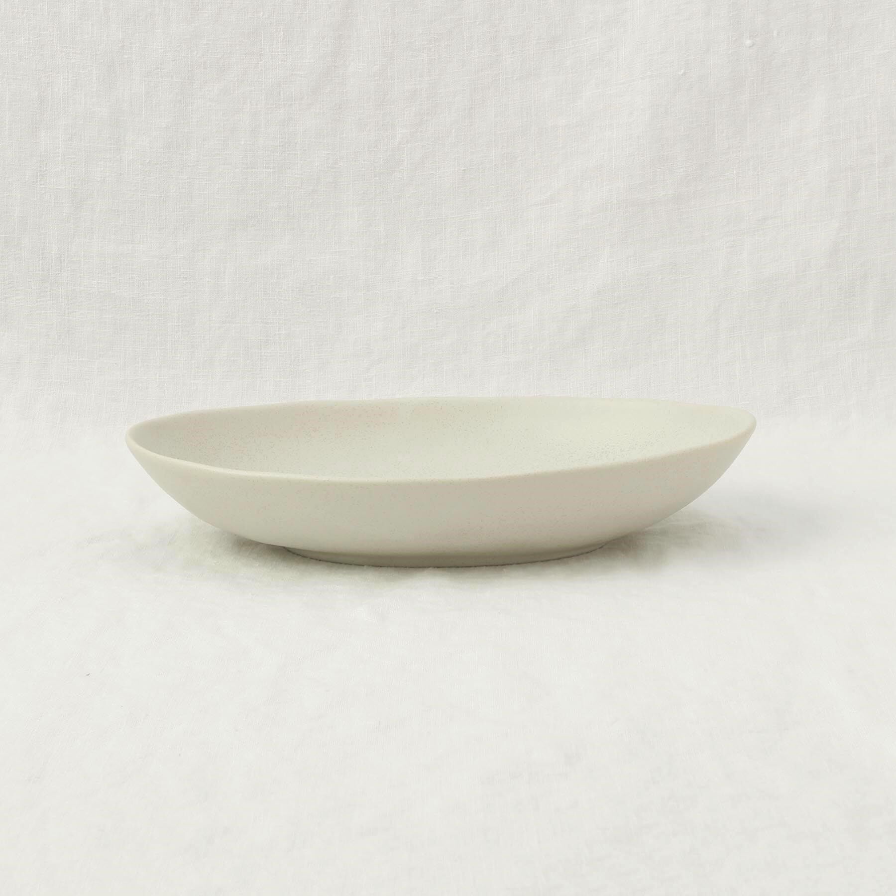 212 KITCHEN STORE「オーバル皿 マットホワイト」|食器・キッチングッズ|