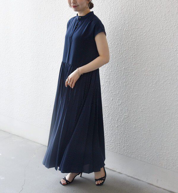 SHIPS any「《予約》SHIPS any:〈手洗い可能〉ドット バンドカラー フレンチ プリーツ ロング ワンピース」|ワンピース|