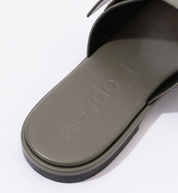 TOMORROWLAND GOODS「Aeyde TONYA スライダーサンダル」|サンダル|