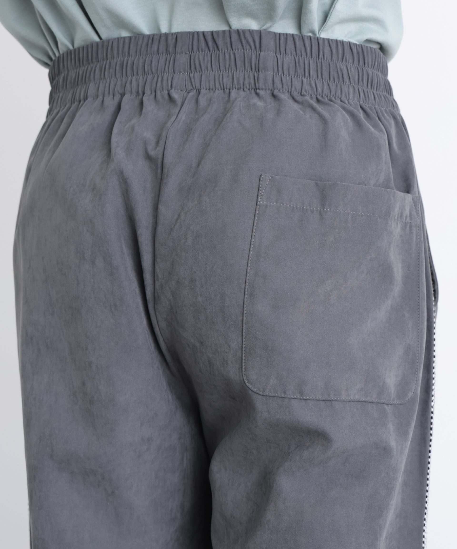 nano･universe「NORMANBROS/NORMANBROS別注 トラックパンツ」|チノ|